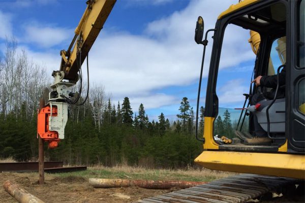 Pile Driver Rental Sales Leasing Manitoba Saskattchewan