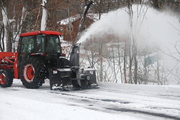 rear pull tractor snowblower erskine large sales rentals heavy duty