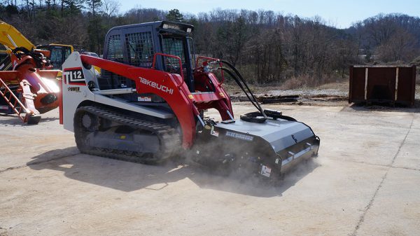 Mounted on skid steer Pickup Broom hydraulic attachment street cleaning equipment